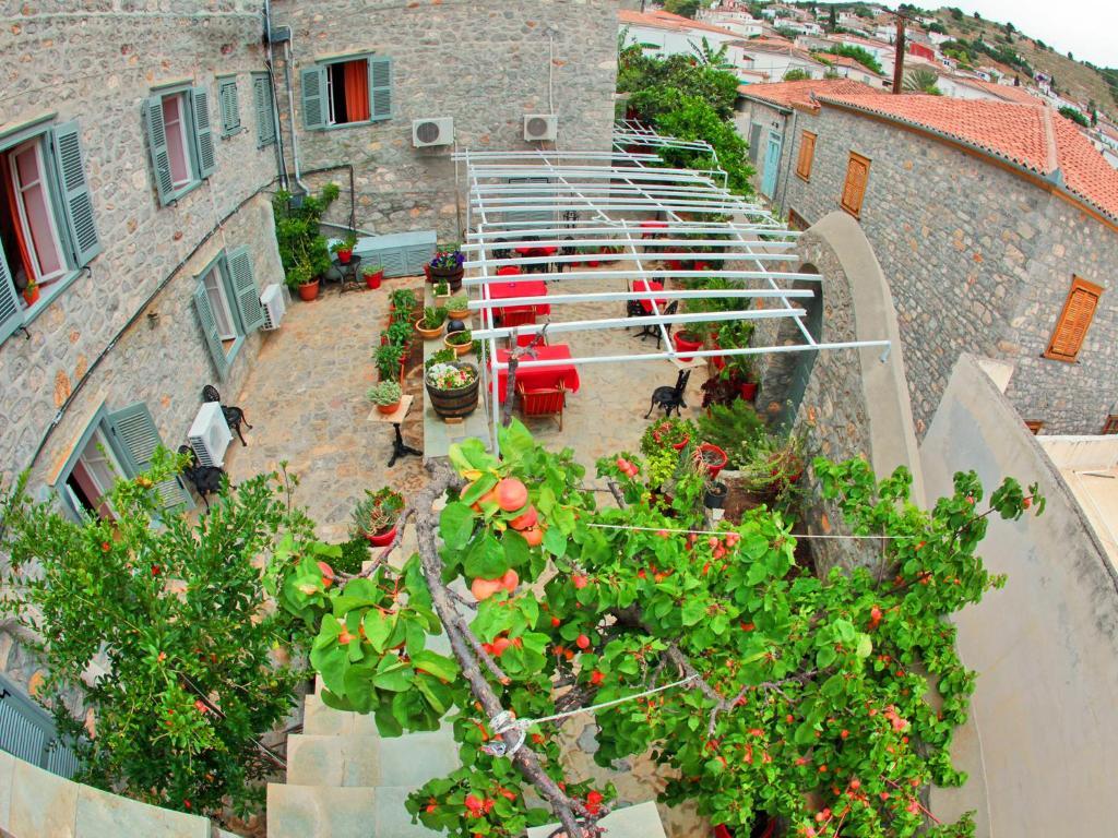 Theano Guesthouse Hydra  Bagian luar foto