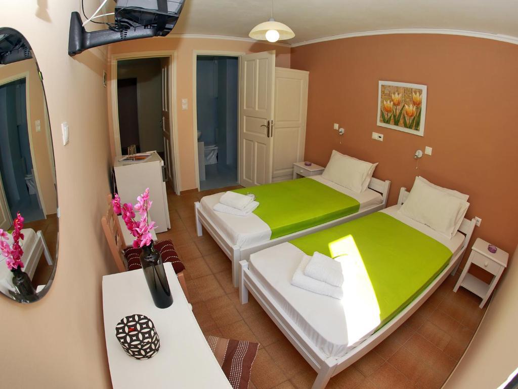 Theano Guesthouse Hydra  Bagian luar foto